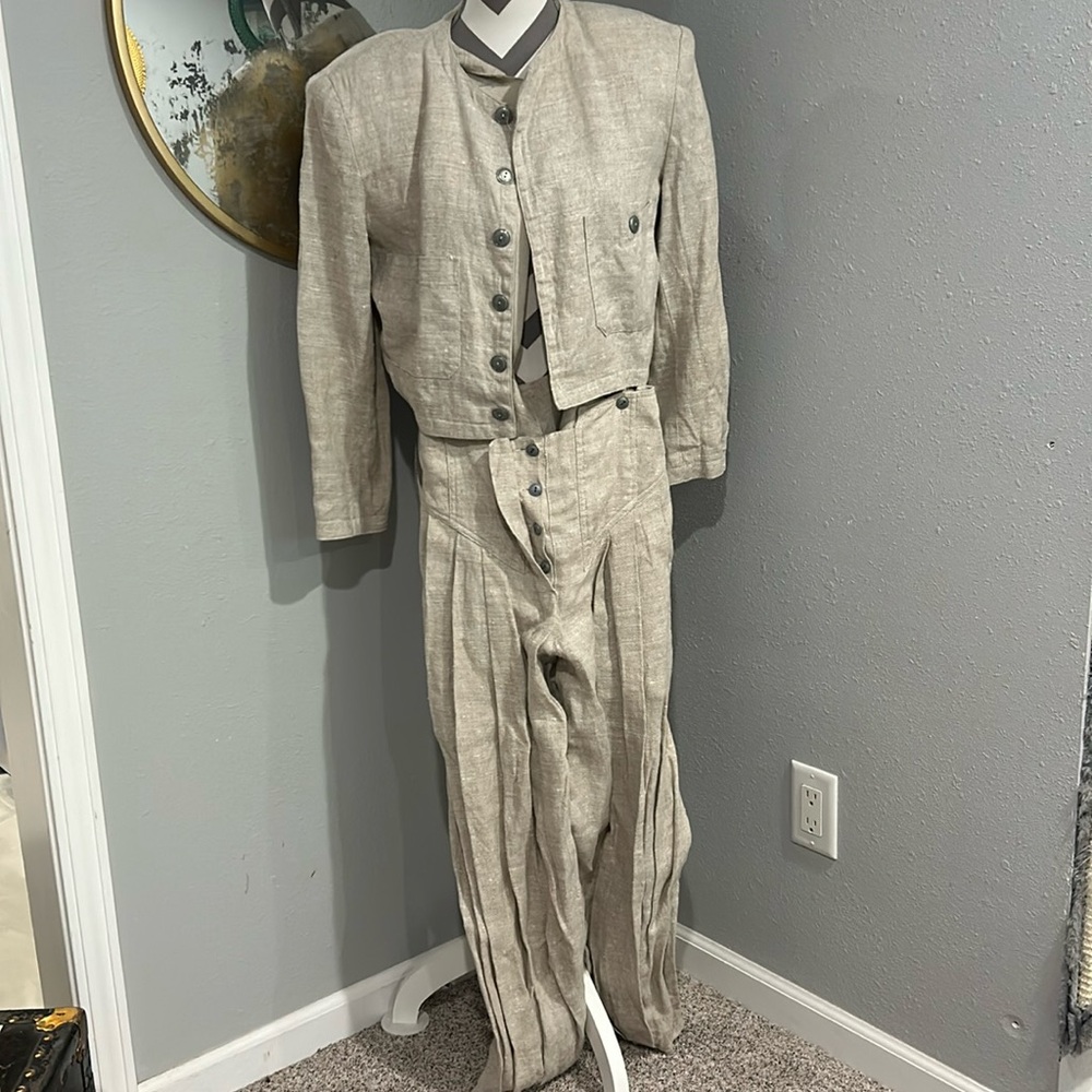 Super cute vintage two piece outfit